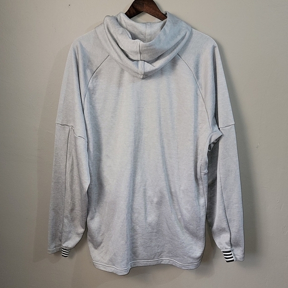 Adidas NWOT Gray Long Sleeve Hooded Pullover Sweatshirt with Zip Pockets - LARGE - Picture 8 of 9